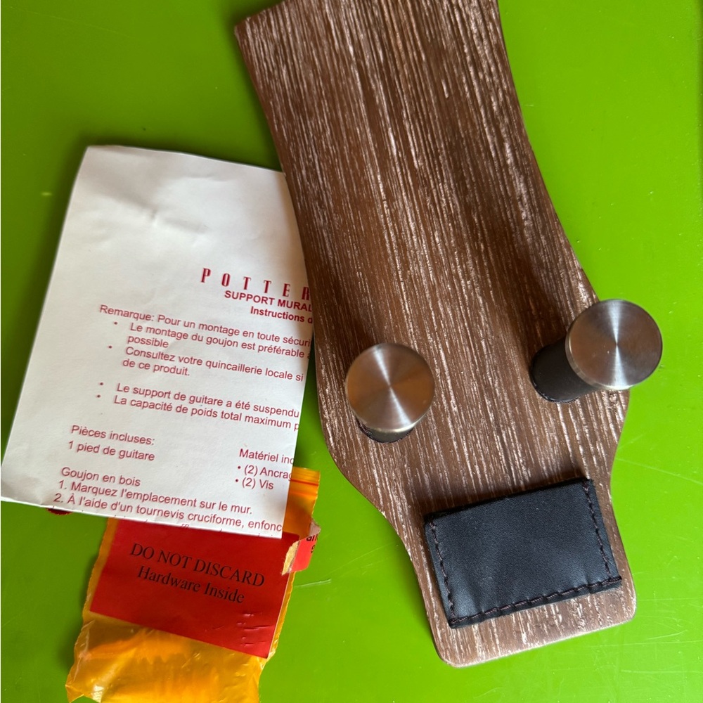 Brown Guitar Wall Mount